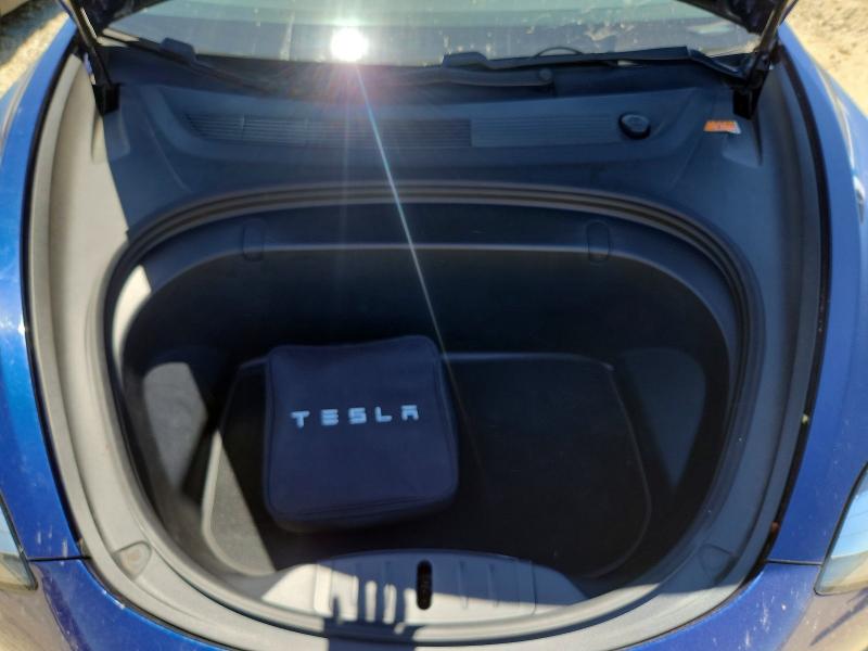 Продажа на аукционе авто 2018 Tesla Model 3, vin: 5YJ3E1EB9JF146608, номер лота: 58992586