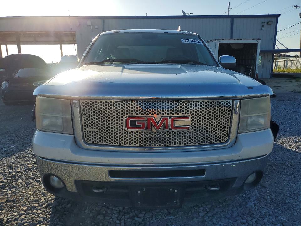 58713476 :رقم المزاد ، 3GTP2WE34BG230136 vin ، 2011 Gmc Sierra مزاد بيع