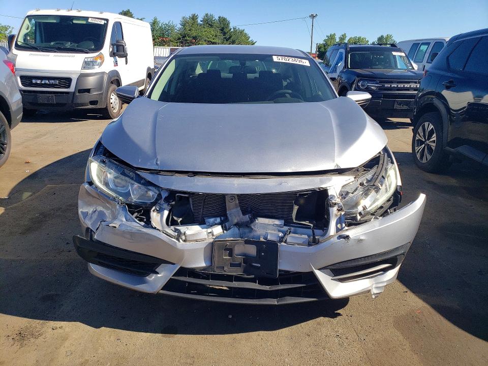 Продаж на аукціоні авто 2018 Honda Civic, vin: 19XFC2F51JE200670, номер лоту: 57023896