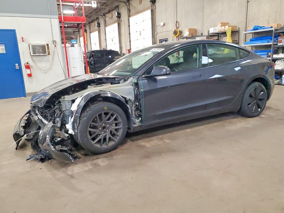 Auction sale of the 2025 Tesla Model 3, vin: 5YJ3E1EA1SF051470, lot number: 55470916