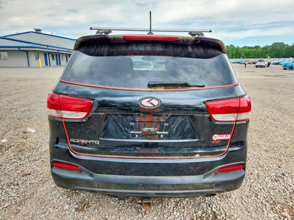 57701256 :رقم المزاد ، 5XYPGDA56GG110566 vin ، 2016 Kia Sorento مزاد بيع