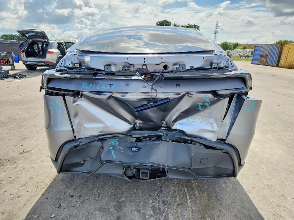 Продаж на аукціоні авто 2026 Tesla Model Y, vin: 7SAYGDEE1TA401122, номер лоту: 55721996