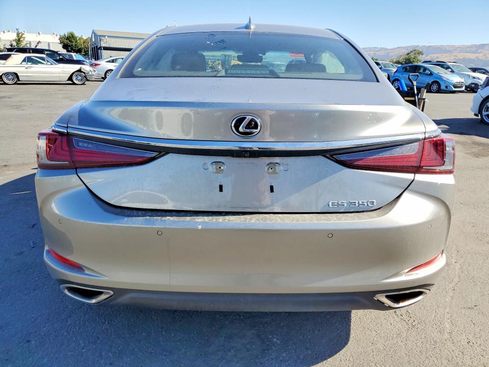 57172226 :رقم المزاد ، 58ADZ1B1XMU099545 vin ، 2021 Lexus Es 350 مزاد بيع