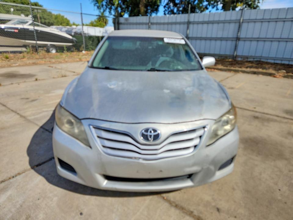 2011 Toyota Camry მანქანა იყიდება აუქციონზე, vin: 4T4BF3EK1BR196076, აუქციონის ნომერი: 59230736
