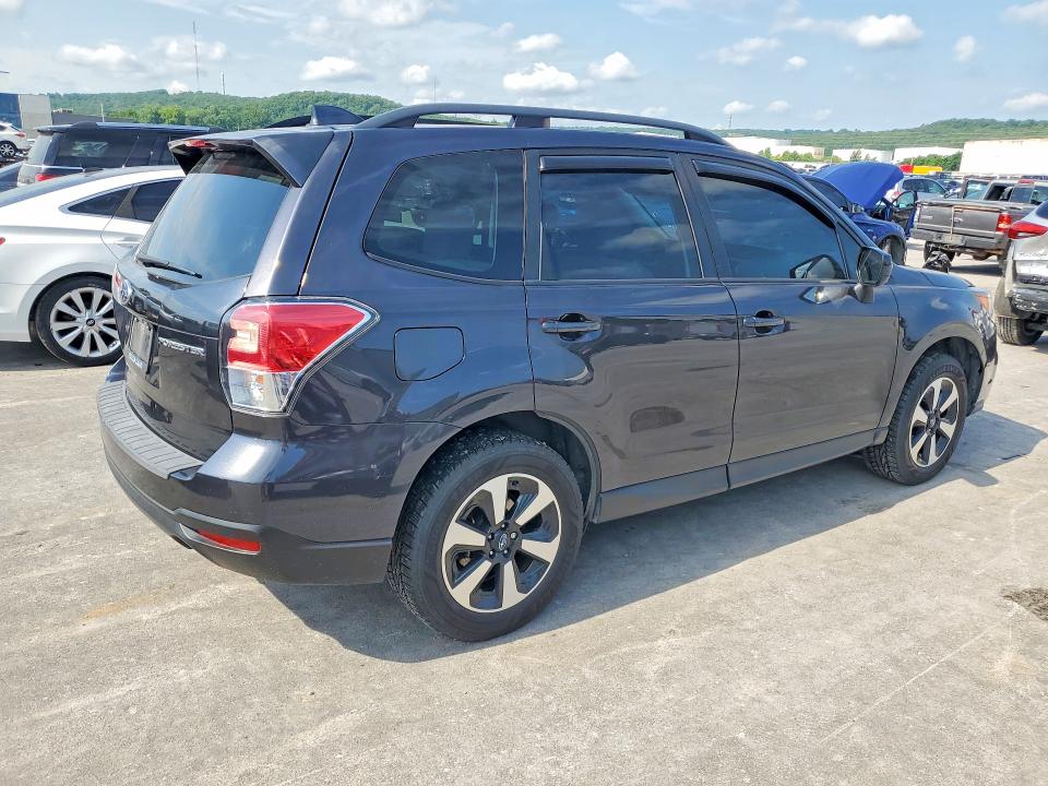 Продаж на аукціоні авто 2018 Subaru Forester, vin: JF2SJAGC8JH546836, номер лоту: 55698856