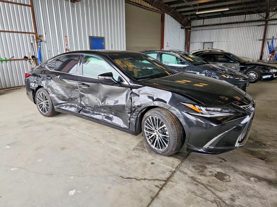 57616996 :رقم المزاد ، 58ADA1C10SU054956 vin ، 2025 Lexus Es 300h مزاد بيع