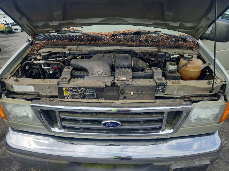 57267056 :رقم المزاد ، 1FBSS31L74HB07653 vin ، 2004 Ford E-350 Super Duty مزاد بيع