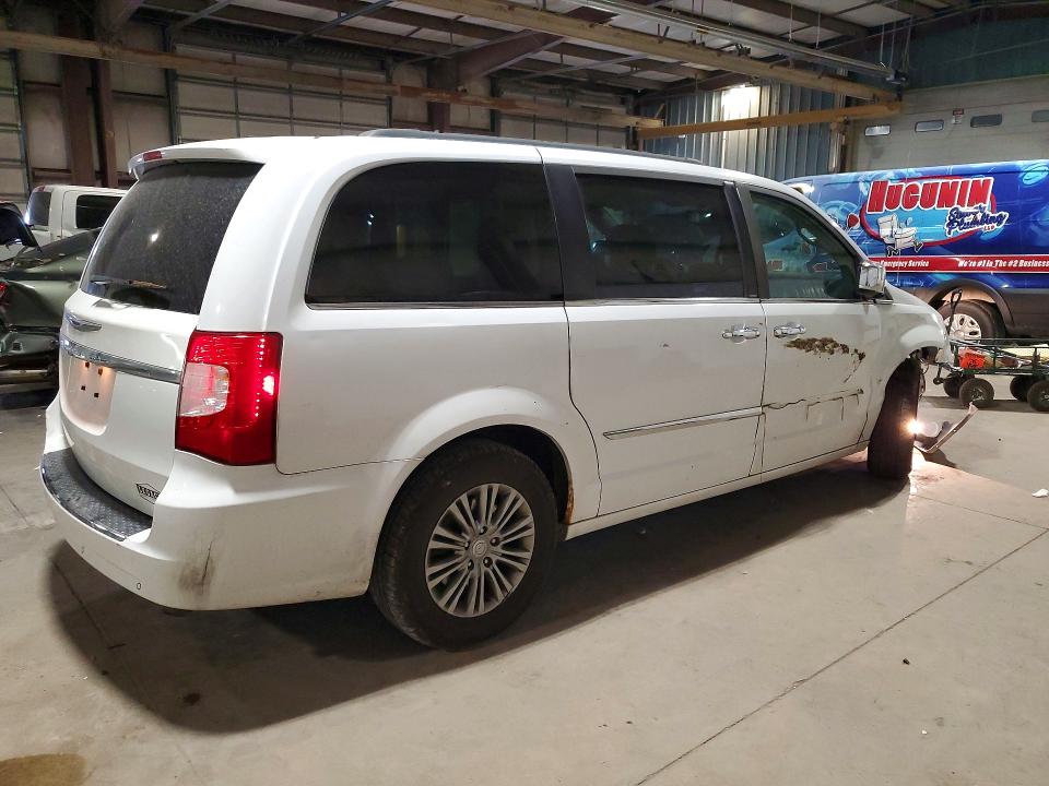 Продажа на аукционе авто 2014 Chrysler Town & Country, vin: 2C4RC1CG4ER201572, номер лота: 55888136