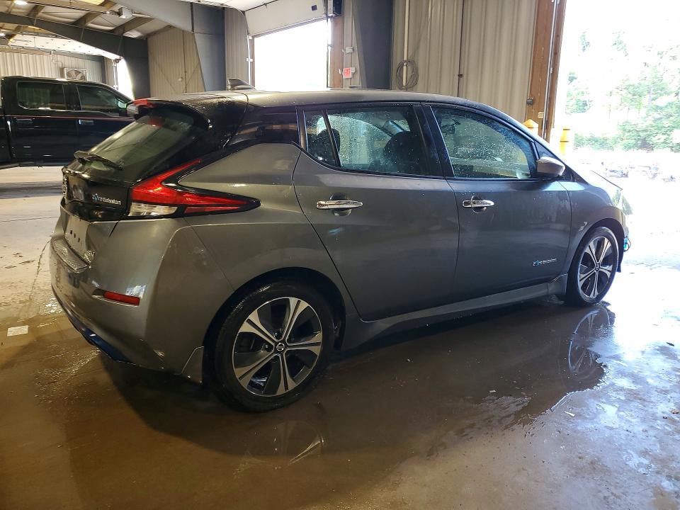 2018 Nissan Leaf მანქანა იყიდება აუქციონზე, vin: 1N4AZ1CP4JC301031, აუქციონის ნომერი: 55699376