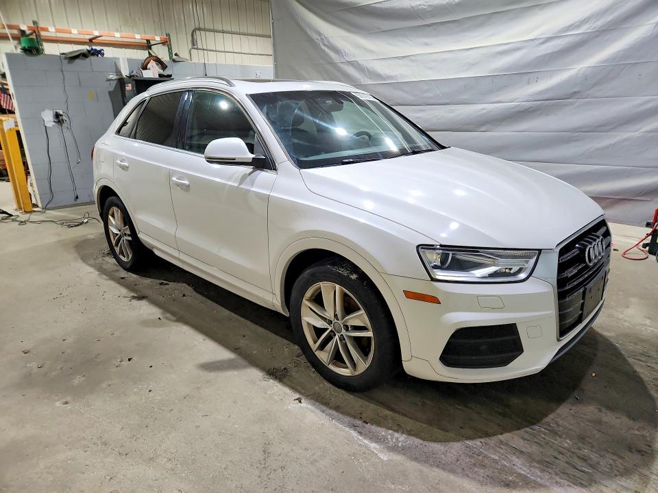 59019716 :رقم المزاد ، WA1EFCFSXGR015183 vin ، 2016 Audi Q3 مزاد بيع