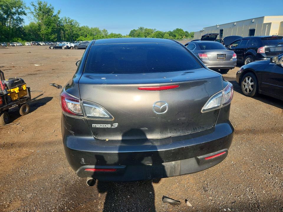 2011 Mazda 3 მანქანა იყიდება აუქციონზე, vin: JM1BL1VG8B1369407, აუქციონის ნომერი: 56681246
