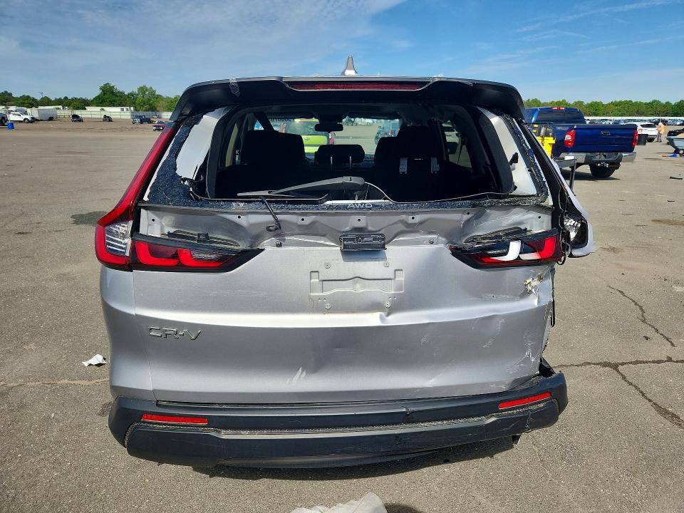 58087036 :رقم المزاد ، 2HKRS4H43PH404228 vin ، 2023 Honda Cr-v مزاد بيع