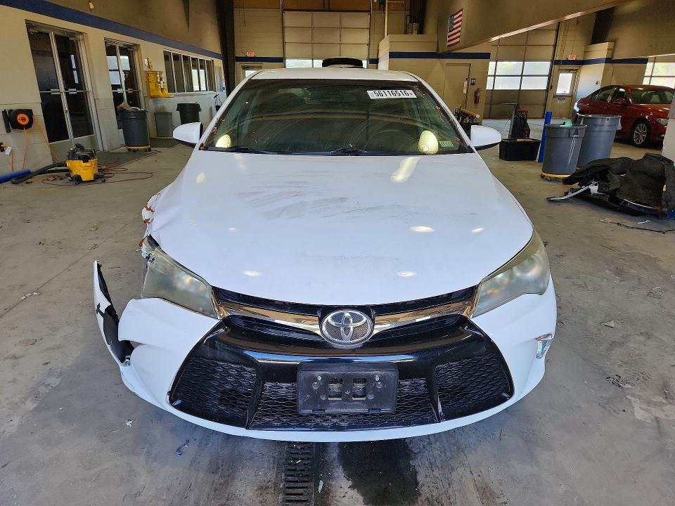 Продажа на аукционе авто 2015 Toyota Camry, vin: 4T1BF1FK7FU055595, номер лота: 57646356