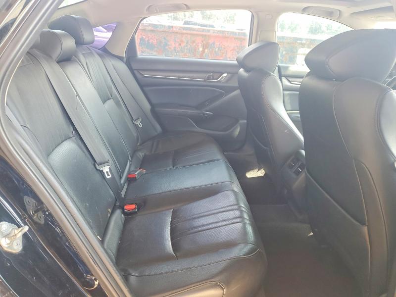 2018 Honda Accord მანქანა იყიდება აუქციონზე, vin: 1HGCV1F51JA073804, აუქციონის ნომერი: 56157546