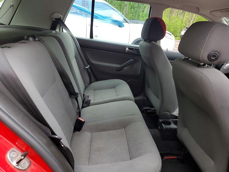 55693706 :رقم المزاد ، 9BWEL4BE8A4003600 vin ، 2010 Volkswagen City Golf مزاد بيع