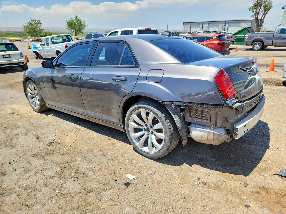 2018 Chrysler 300 მანქანა იყიდება აუქციონზე, vin: 2C3CCAAG0JH324573, აუქციონის ნომერი: 57300436