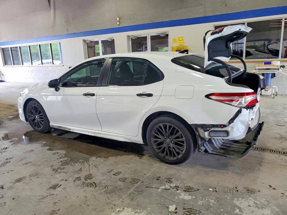 59174116 :رقم المزاد ، 4T1G11AK3LU361331 vin ، 2020 Toyota Camry مزاد بيع