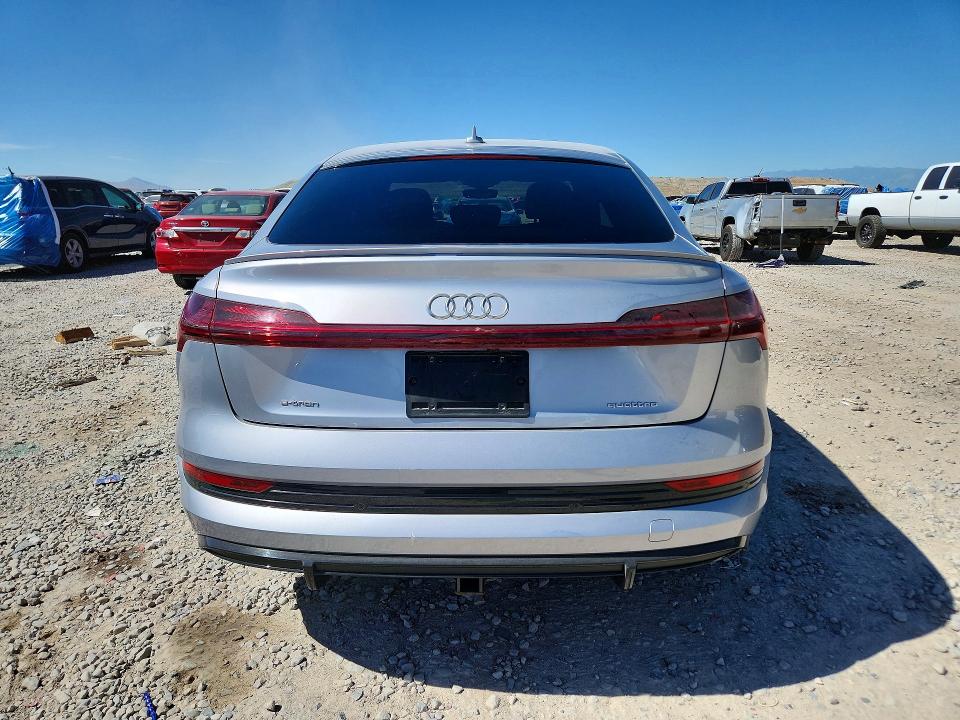 55650966 :رقم المزاد ، WA13ABGE1MB022651 vin ، 2021 Audi E-tron مزاد بيع