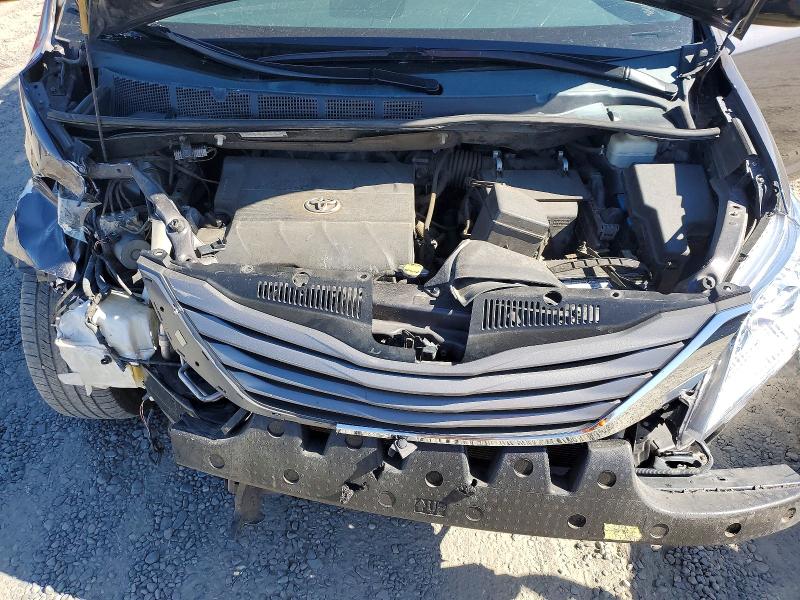 2013 Toyota Sienna მანქანა იყიდება აუქციონზე, vin: 5TDYK3DC0DS299821, აუქციონის ნომერი: 58590036