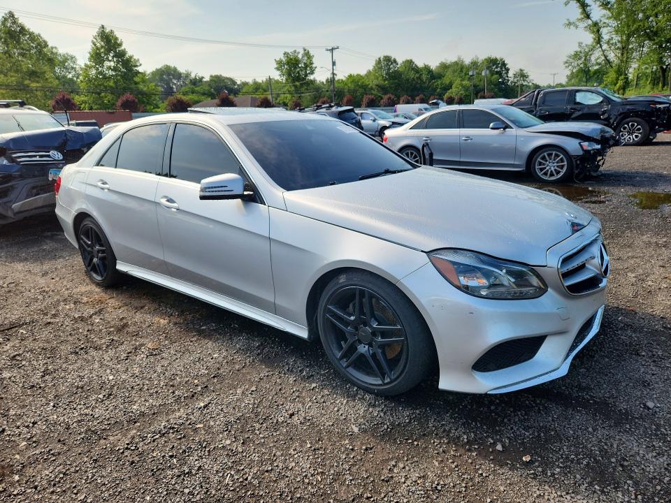 57202986 :رقم المزاد ، WDDHF8JB4EA923752 vin ، 2014 Mercedes-benz E مزاد بيع