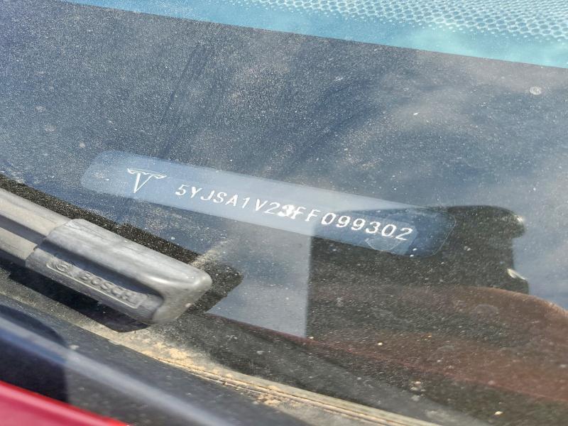 58595926 :رقم المزاد ، 5YJSA1V23FF099302 vin ، 2015 Tesla Model S مزاد بيع
