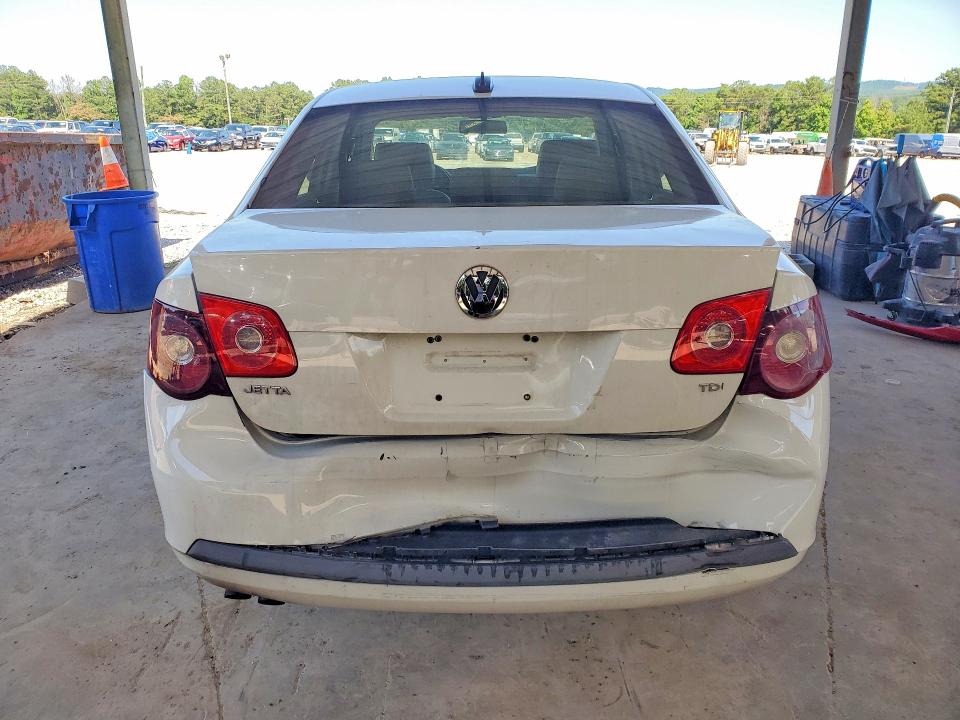 56027326 :رقم المزاد ، 3VWDT71K86M739704 vin ، 2006 Volkswagen Jetta مزاد بيع