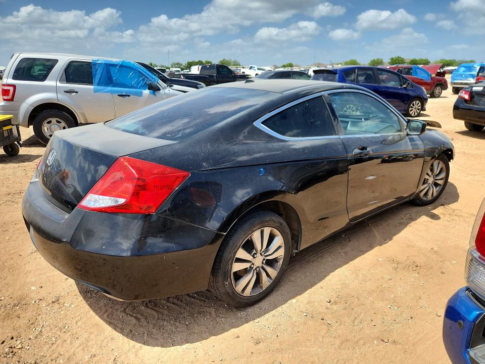 2011 Honda Accord მანქანა იყიდება აუქციონზე, vin: 1HGCS1B81BA000328, აუქციონის ნომერი: 58469896