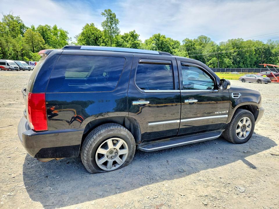 2007 Cadillac Escalade მანქანა იყიდება აუქციონზე, vin: 1GYFK638X7R222411, აუქციონის ნომერი: 57596106