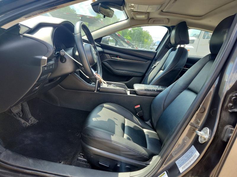 57034326 :رقم المزاد ، JM1BPBCL7M1330546 vin ، 2021 Mazda 3 مزاد بيع