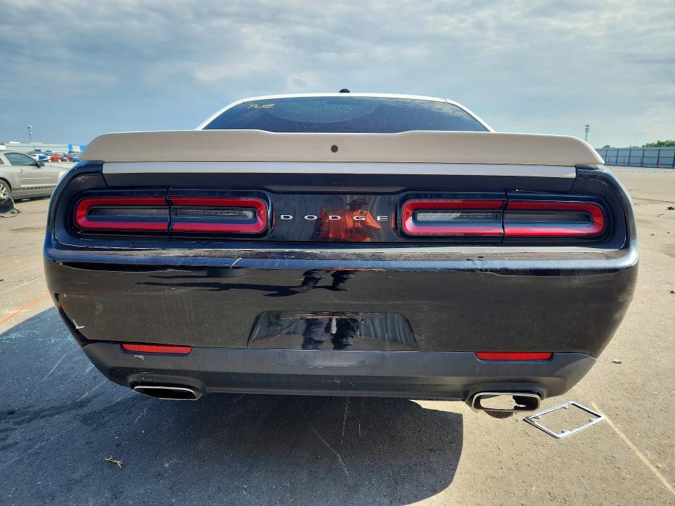 57198376 :رقم المزاد ، 2C3CDZAG8LH210237 vin ، 2020 Dodge Challenger مزاد بيع