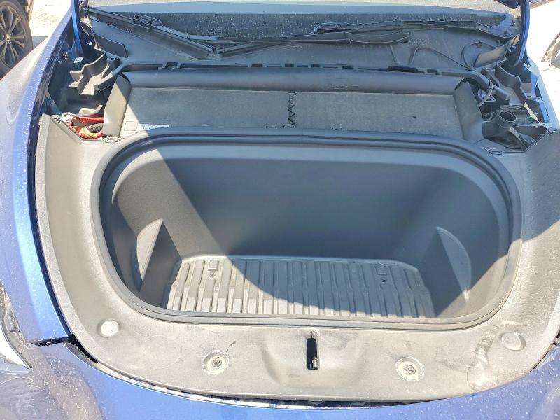 Продажа на аукционе авто 2024 Tesla Model Y, vin: 7SAYGDEE9RF025927, номер лота: 51626166