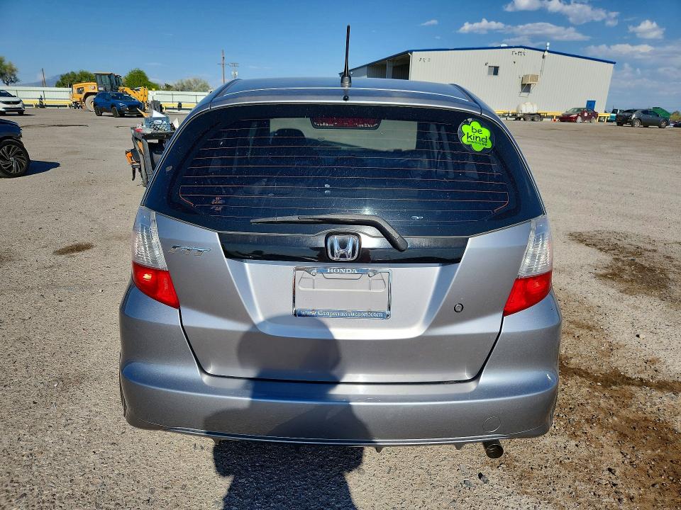 2010 Honda Fit მანქანა იყიდება აუქციონზე, vin: JHMGE8H22AC010094, აუქციონის ნომერი: 55724436