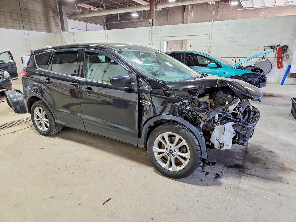 2017 Ford Escape მანქანა იყიდება აუქციონზე, vin: 1FMCU9GD1HUE17674, აუქციონის ნომერი: 58487956