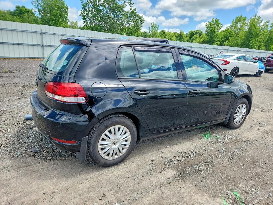55425686 :رقم المزاد ، WVWDB7AJ2BW336311 vin ، 2011 Volkswagen Golf مزاد بيع