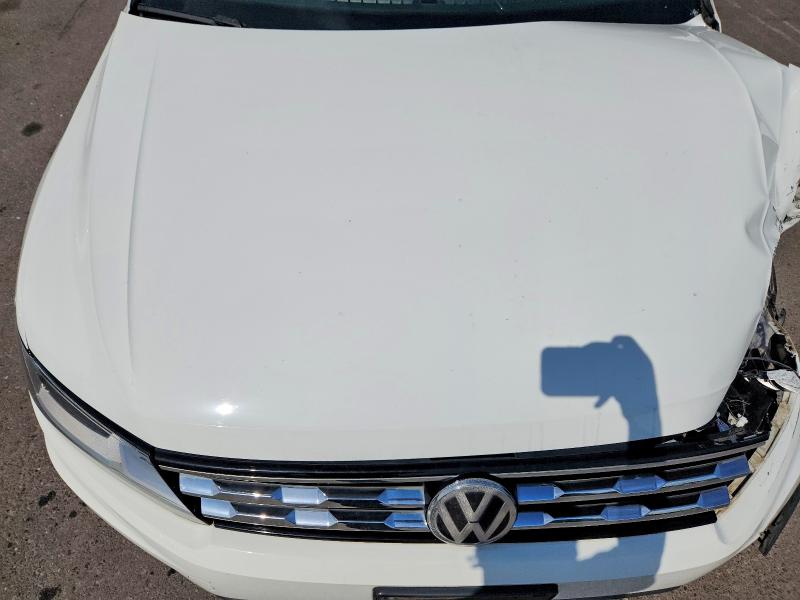 2018 Volkswagen Tiguan მანქანა იყიდება აუქციონზე, vin: 3VV0B7AX4JM042752, აუქციონის ნომერი: 58693996