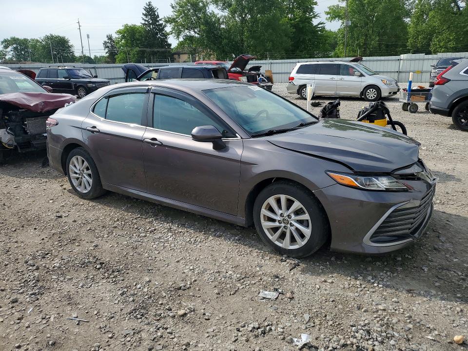 Продаж на аукціоні авто 2022 Toyota Camry, vin: 4T1C11AK3NU668676, номер лоту: 55914006