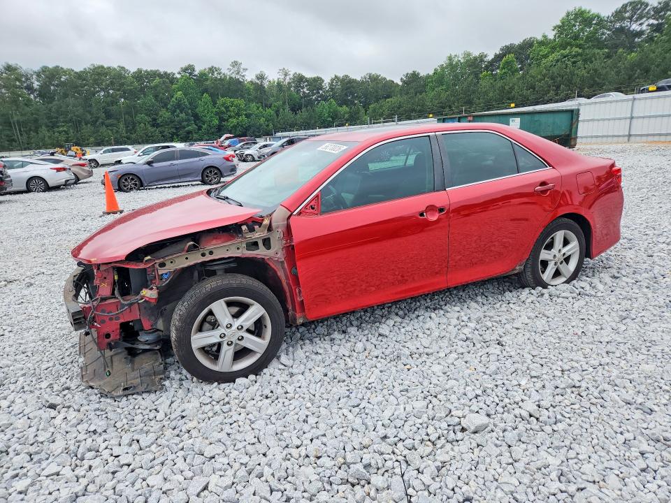 56270026 :رقم المزاد ، 4T1BF1FK2DU644745 vin ، 2013 Toyota Camry مزاد بيع