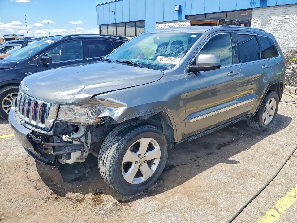 2013 Jeep Grand Cherokee მანქანა იყიდება აუქციონზე, vin: 1C4RJFAG2DC581217, აუქციონის ნომერი: 58250106
