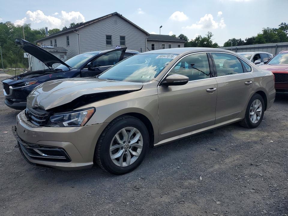 58847076 :رقم المزاد ، 1VWAT7A36GC022040 vin ، 2016 Volkswagen Pasaat مزاد بيع