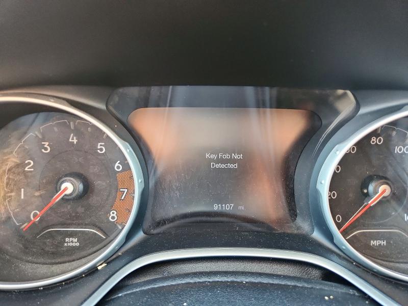 55998176 :رقم المزاد ، 3C4NJDBB8KT650676 vin ، 2019 Jeep Compass مزاد بيع