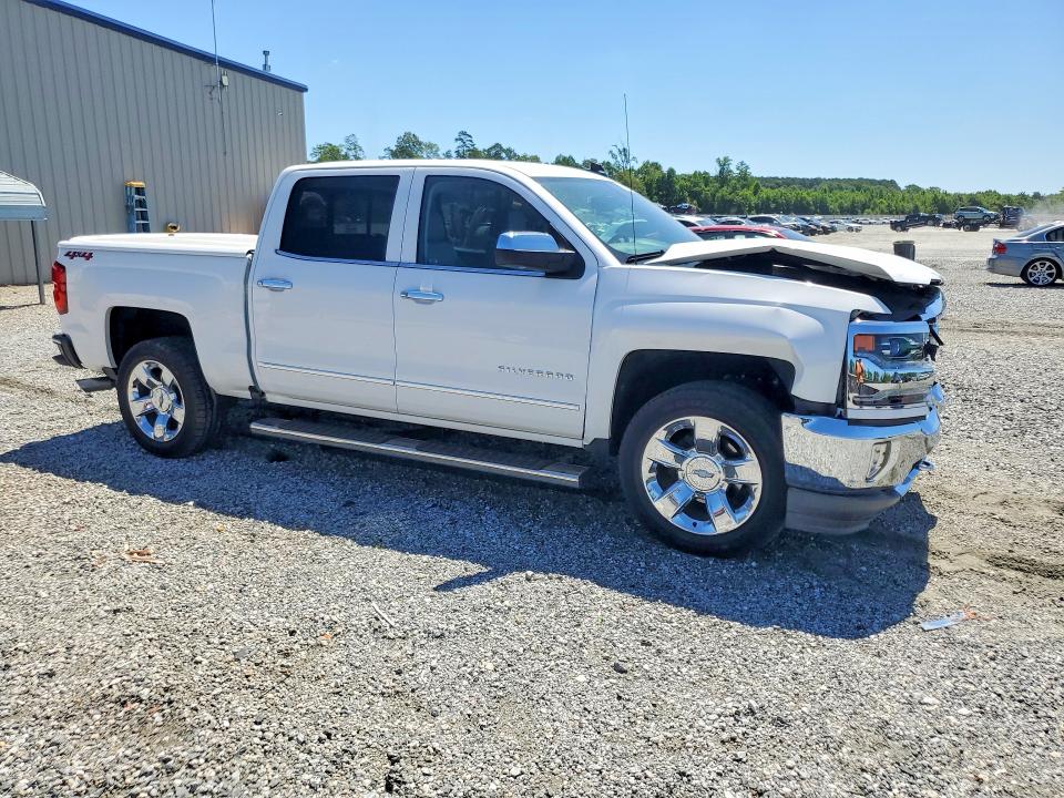 55729666 :رقم المزاد ، 3GCUKSEC8JG623762 vin ، 2018 Chevrolet Silverado مزاد بيع
