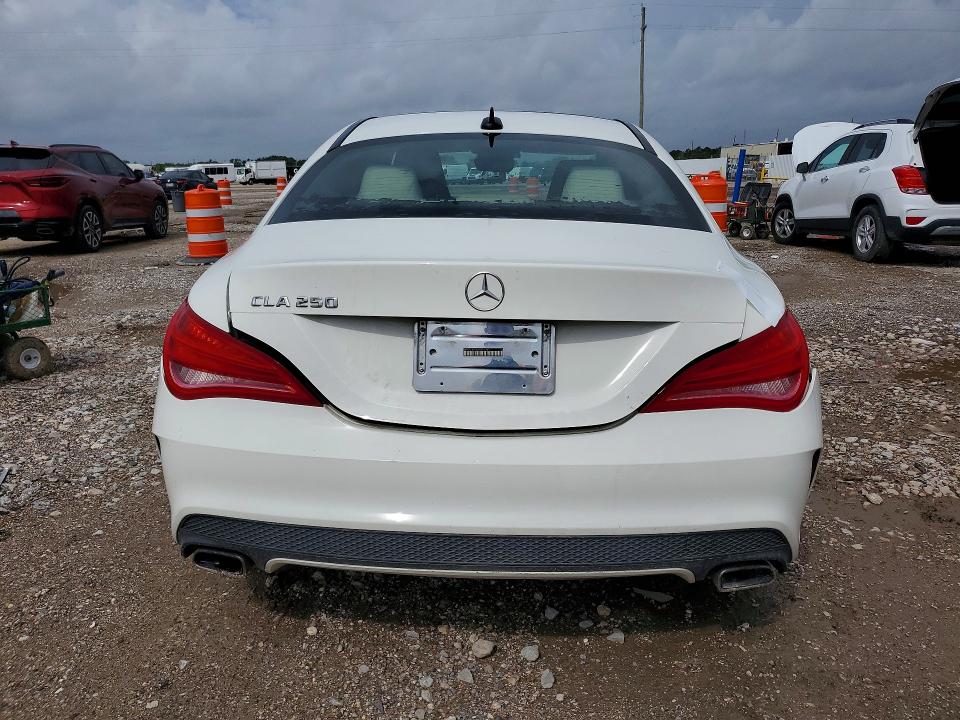 56493696 :رقم المزاد ، WDDSJ4EB2GN357321 vin ، 2016 Mercedes-benz Cla مزاد بيع