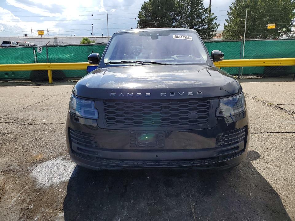 55817556 :رقم المزاد ، SALGR2RV9JA383844 vin ، 2018 Land Rover Range Rover مزاد بيع