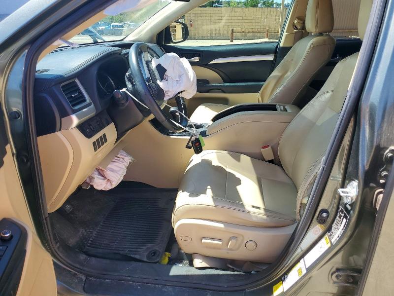 2019 Toyota Highlander მანქანა იყიდება აუქციონზე, vin: 5TDKZRFH2KS349533, აუქციონის ნომერი: 58612706