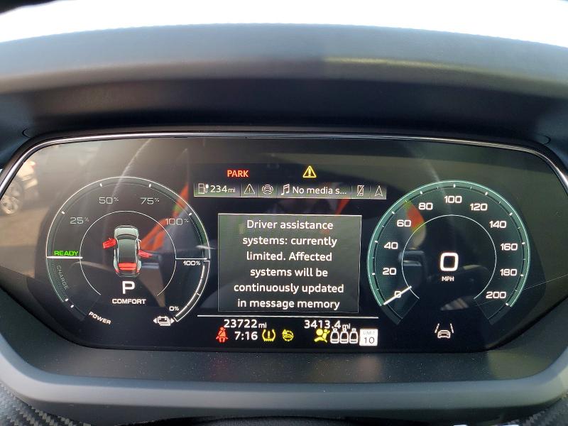 58472916 :رقم المزاد ، WAUCJBFW3R7000688 vin ، 2024 Audi E-tron Gt مزاد بيع