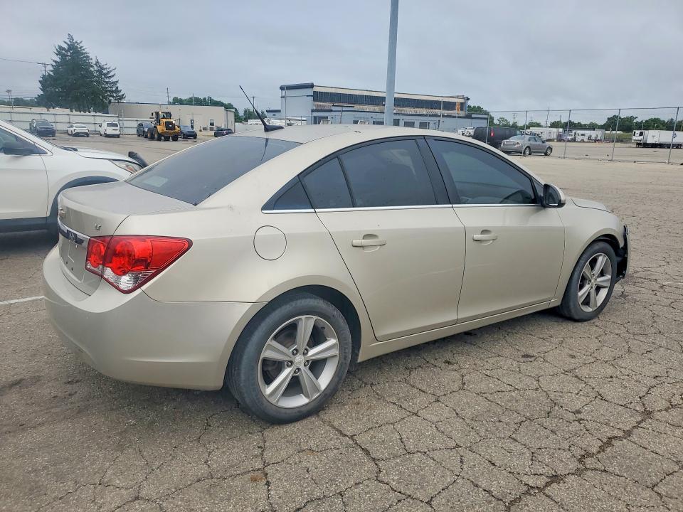 57184946 :رقم المزاد ، 1G1PE5SB3E7370491 vin ، 2014 Chevrolet Cruze مزاد بيع