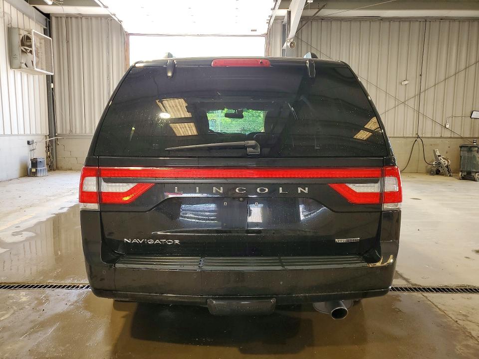 2016 Lincoln Navigator მანქანა იყიდება აუქციონზე, vin: 5LMJJ2LT0GEL00775, აუქციონის ნომერი: 56026036