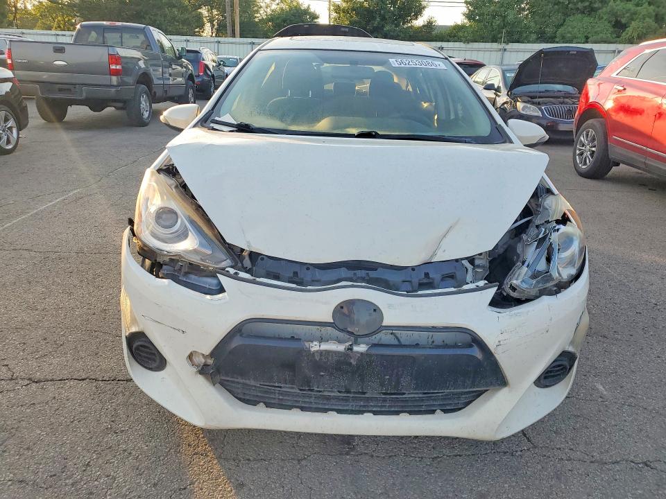 Продажа на аукционе авто 2015 Toyota Prius C, vin: JTDKDTB3XF1090010, номер лота: 56253086