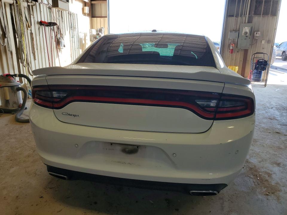 56617246 :رقم المزاد ، 2C3CDXBG5FH751642 vin ، 2015 Dodge Charger مزاد بيع