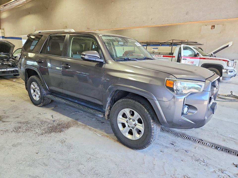 55590716 :رقم المزاد ، JTEBU5JR5G5288730 vin ، 2016 Toyota 4runner مزاد بيع